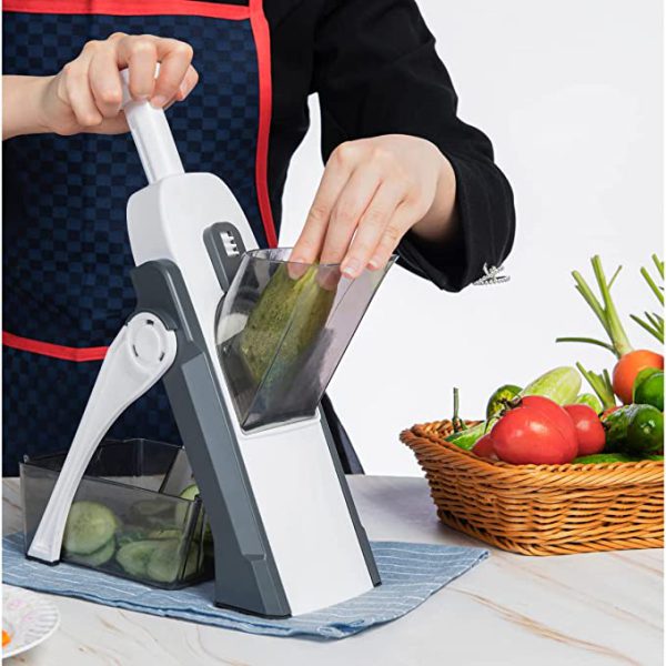 MULTIFUNCTIONAL VEGETABLE CUTTER